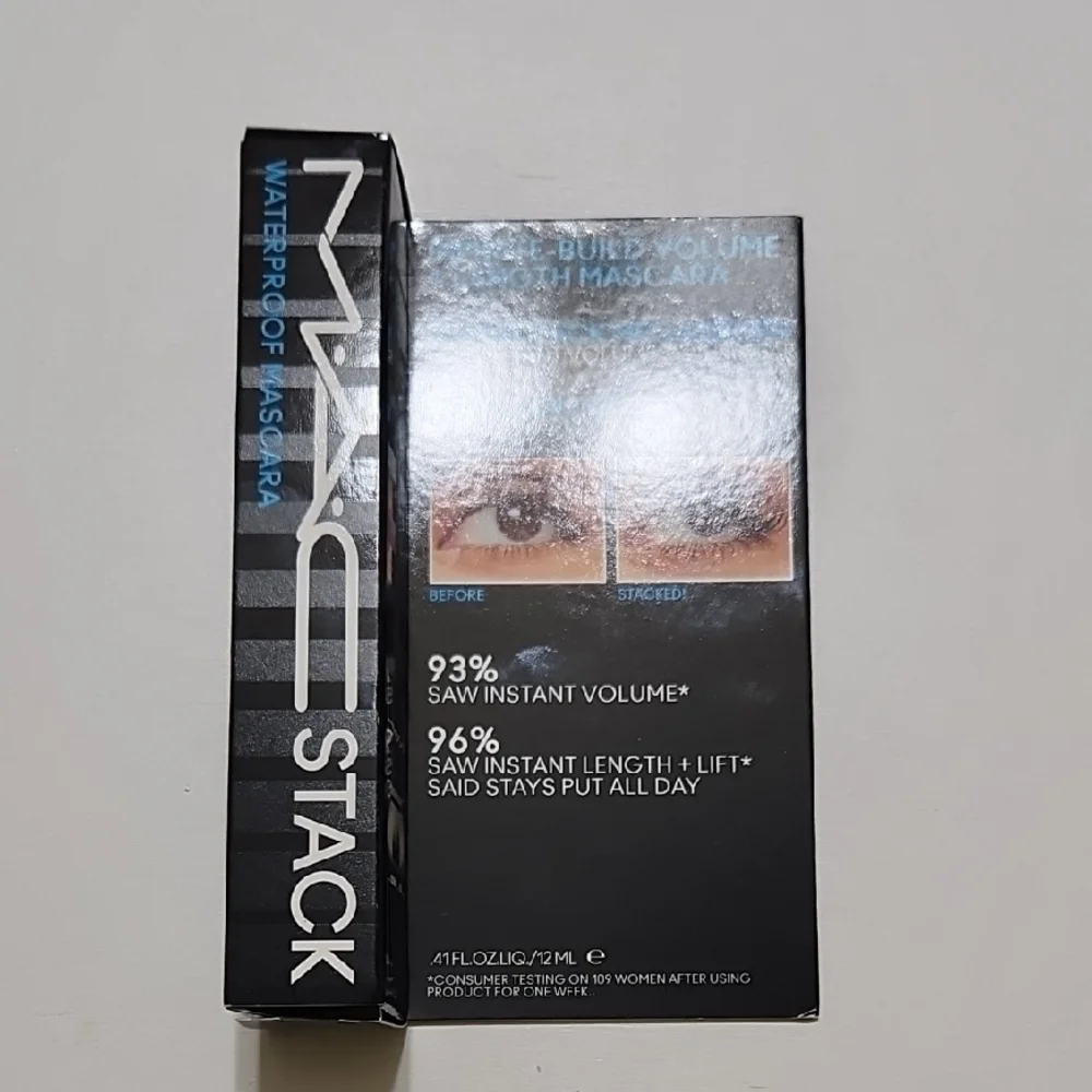MAC Waterproof Mascara Superstack Mega Brush MACStack